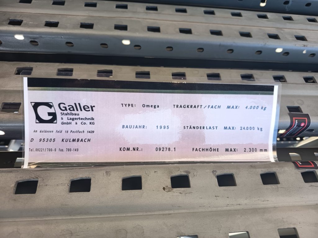 Omega Galler raklapos állványkeret gyári típustáblája a teherbírási adatokkal
